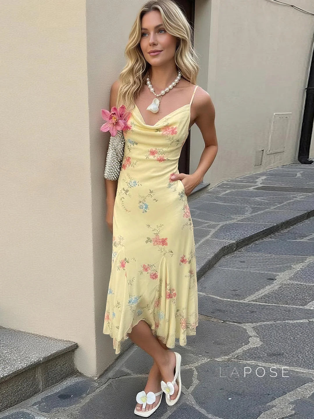 Vanna Botanical Print Maxi Dress