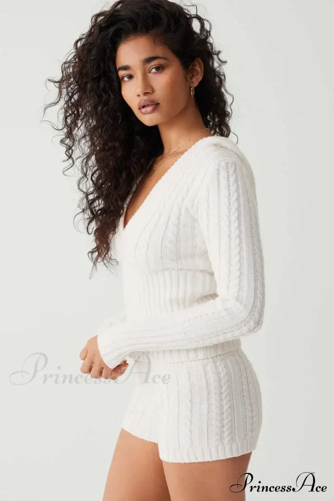 Long Sleeve Knitted V-Neck Graceful Hooded Sweater And Shorts Set
