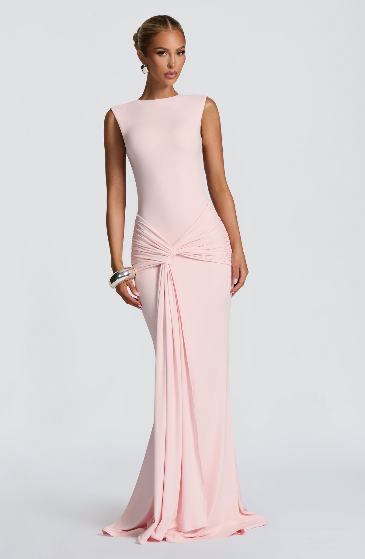 Crew Neck Ruched Hip Twist Drape Front Bodycon Maxi Dress