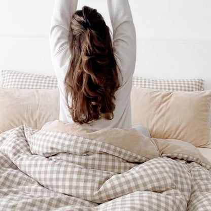 Cozy Gingham Bedding Set