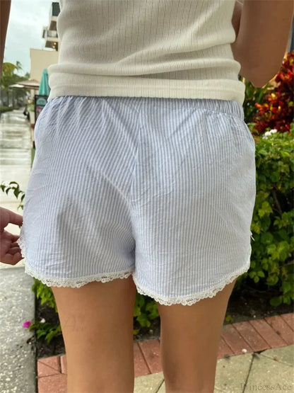 Striped Lace Trim Casual Short
