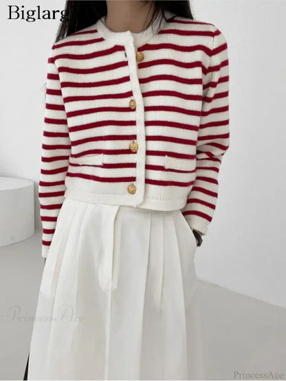 Striped Print Cropped Loose Knit Knit Cardigan