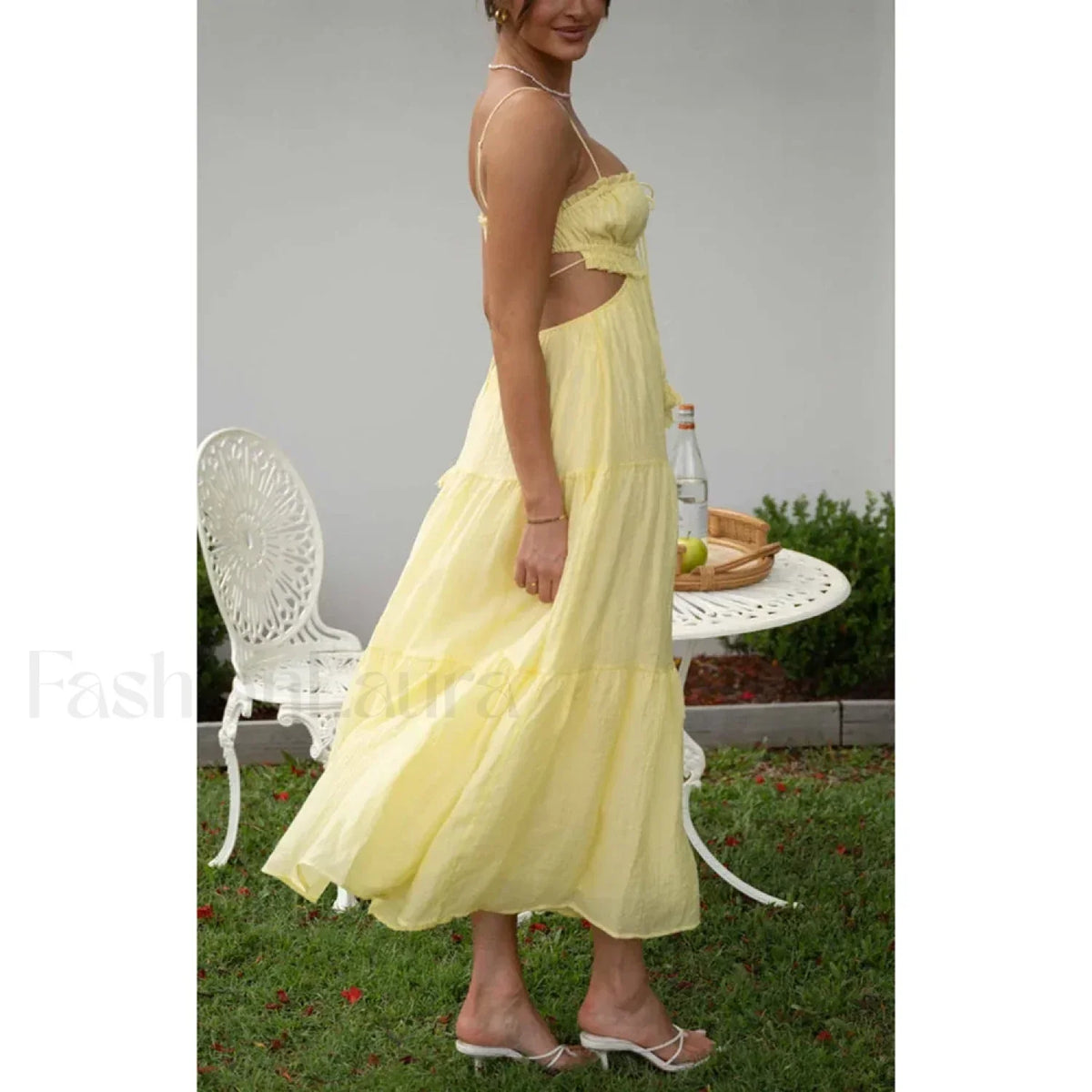Tassel Tie-up Cutout Midi Dress