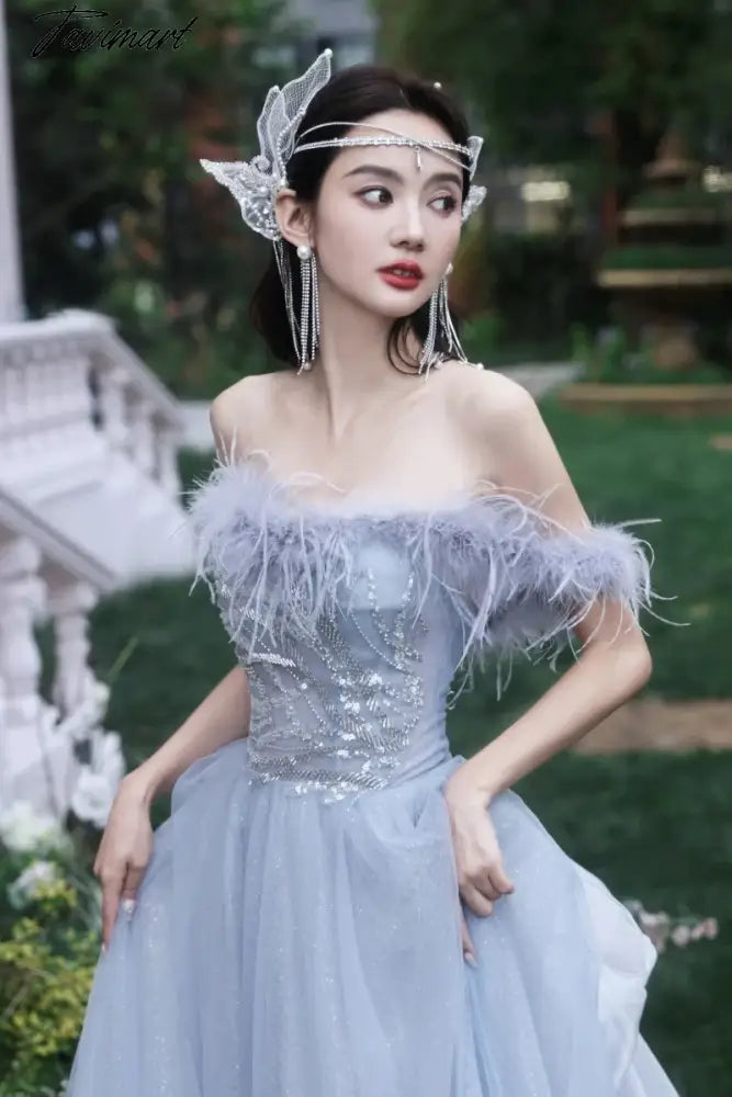 Blue Princess Celebrity Dresses Luxury Boat Neck Feather Strapless Backless Pleated Long Trailing Formal Occasion Evening Gowns
