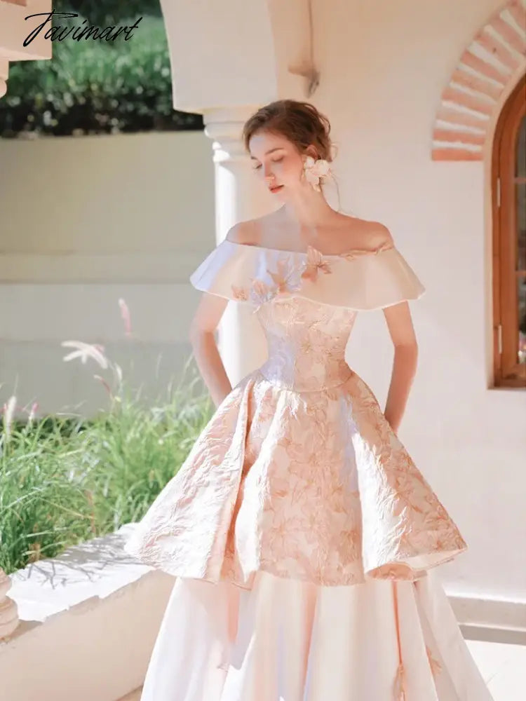 Elegant Strapless Evening Dresses Light Pink Puffy Jacquard Tiered Satin Cake Luxurious Exquisite Party Prom Gowns Quinceanera
