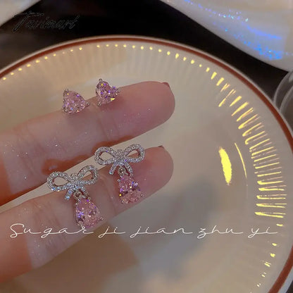 Fashion Heart Zircon Stud Earrings for Women Korean Star Personality Earring Simple Luxury Wedding Party Girl Jewelry Gifts