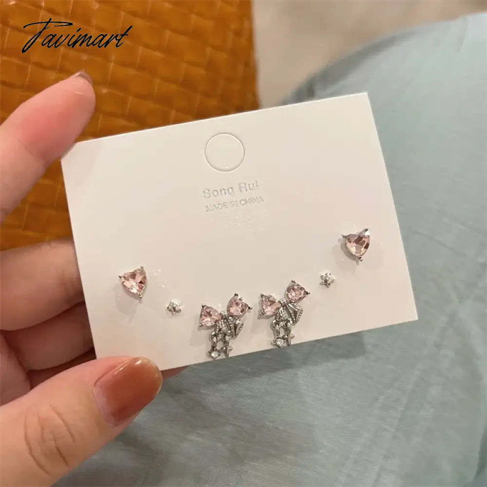 Fashion Heart Zircon Stud Earrings for Women Korean Star Personality Earring Simple Luxury Wedding Party Girl Jewelry Gifts