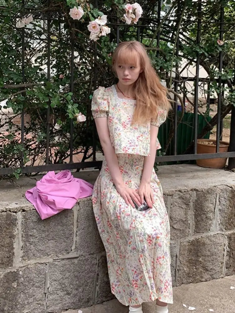 Floral Short-sleeved Shirts Woman Square Collar Summer Half Skirt Pleated A-line Skirts Sets Fashion Conjuntos Cortos