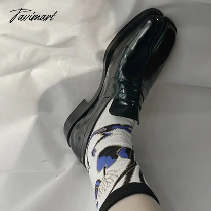 New Black Tabi Shoes Women Split Toe Flats Woman Pig Hoof Shoes chaussure femme Leisure Loafers Woman Fashion zapatos de mujer