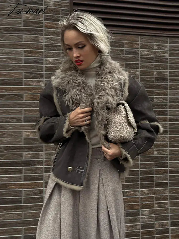 Plush Lapel Collar Short Jacket For Women Patchwork Long Sleeved Thicken Warm Coat Winter Fashion Female Street Outwears