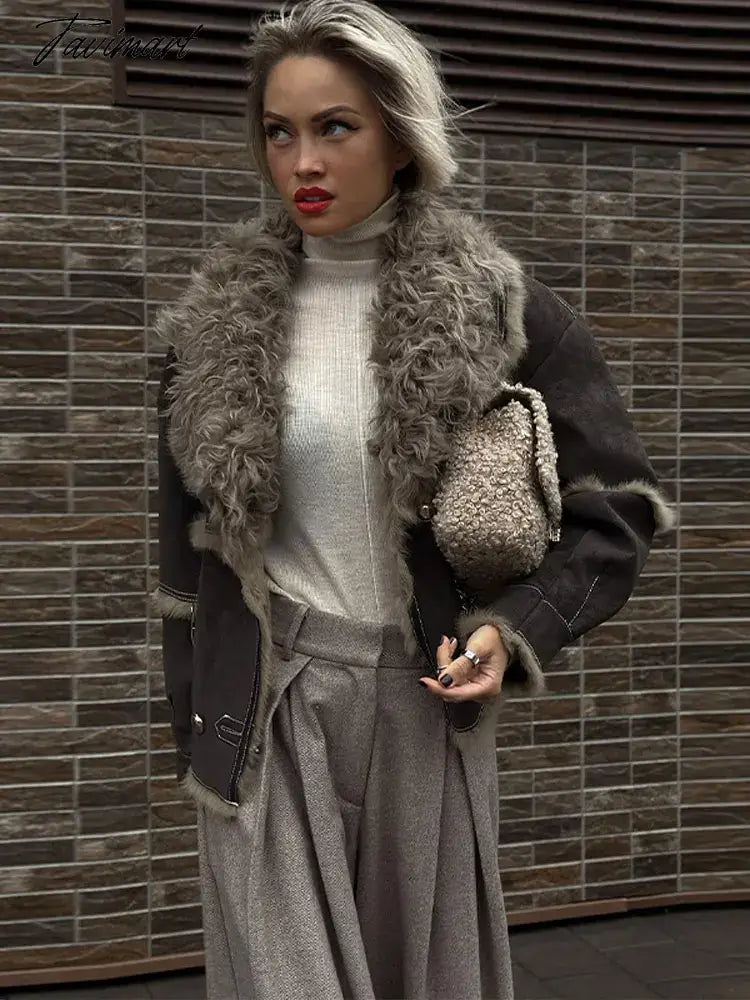 Plush Lapel Collar Short Jacket For Women Patchwork Long Sleeved Thicken Warm Coat Winter Fashion Female Street Outwears