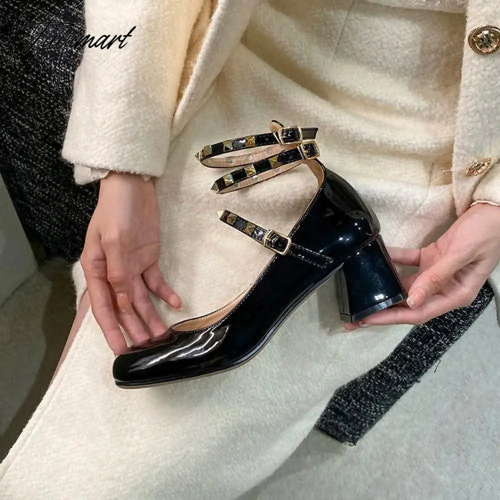 Riveted thick heeled small leather shoes for women's retro burgundy medium heeled square toe shallow cut Mary Jane single shoes