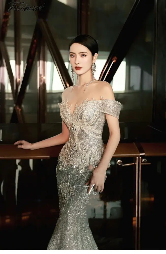 Senior Luxury Wedding Dress Off Shoulder Beading Embroidery Sequins Mermaid Applique Floor Length Bride Engagement Toast Gowns