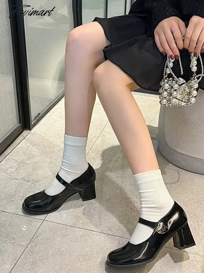 Vintage France Mary Janes Shoes Women Belt Buckle Casual Square Heel Shoes Female Holiday Temperament Leisure Shoes Summer