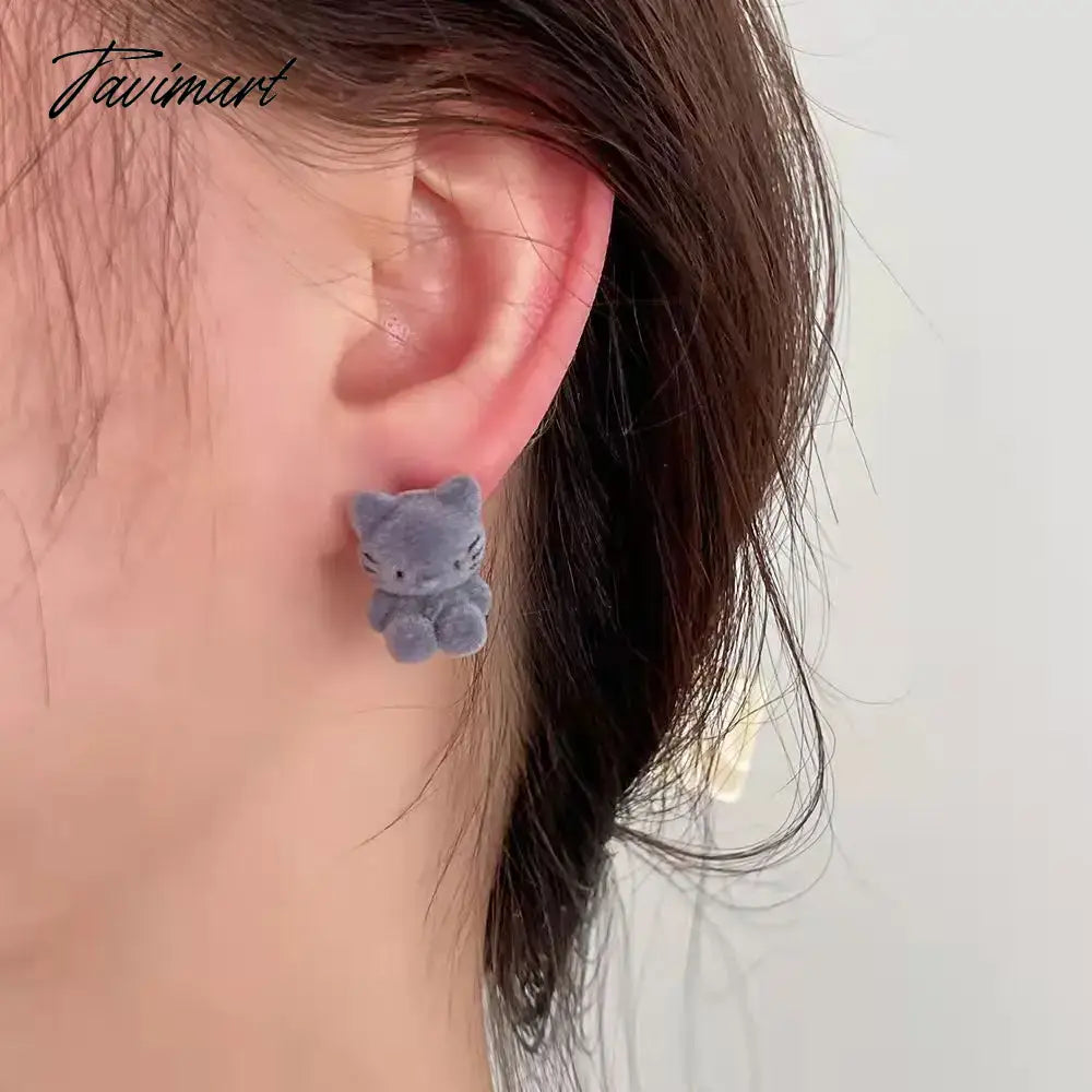 Winter Cute Flocking Bear Stud Earrings For Women Vintage Cartoon Kawaii Plush Rabbit Cat Animal Earring Kid Trend Jewelry