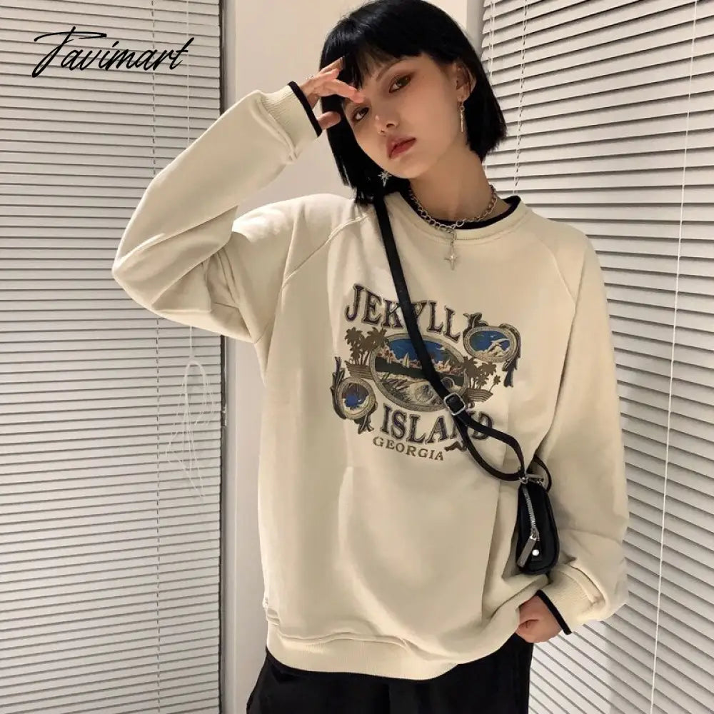Women Crew Neck Raglan Sleeved Sweatshirt With Contrast Trimming In Beige Vintage Frint Front Sweatshirt