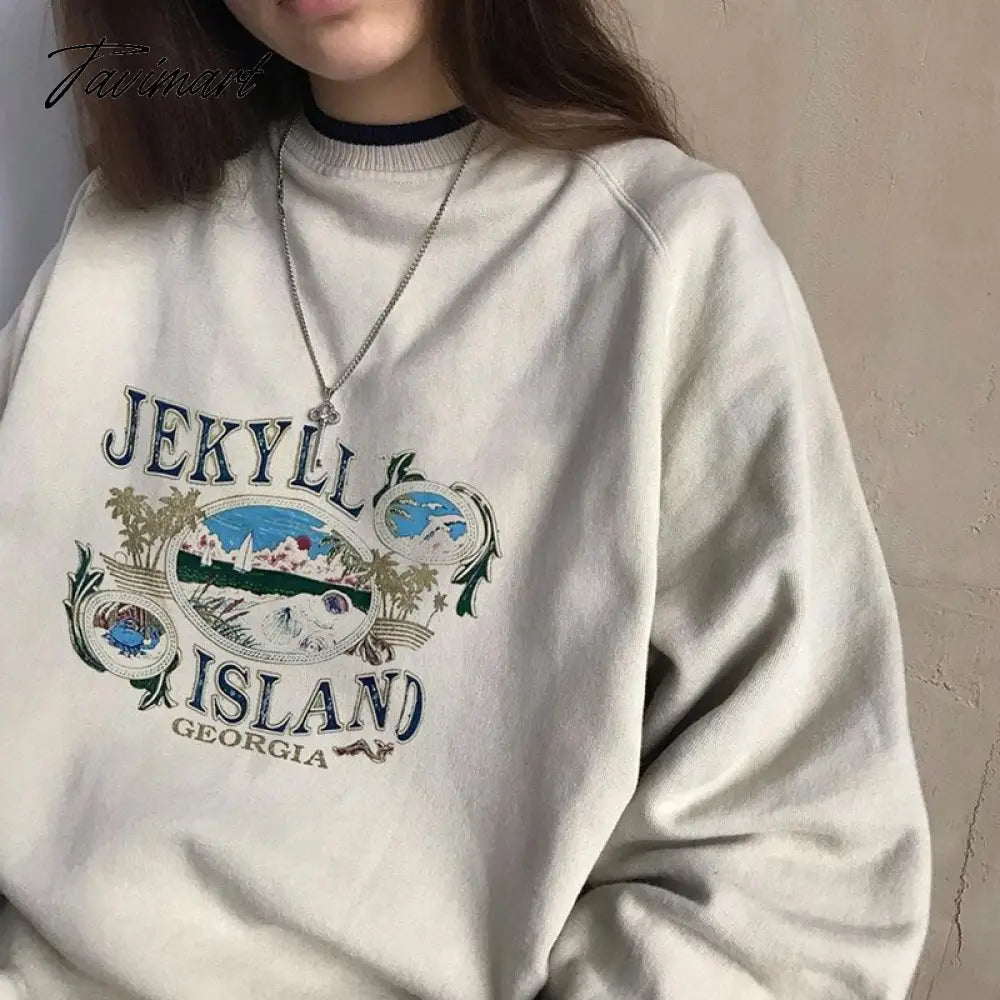 Women Crew Neck Raglan Sleeved Sweatshirt With Contrast Trimming In Beige Vintage Frint Front Sweatshirt