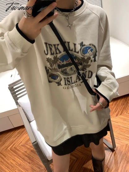 Women Crew Neck Raglan Sleeved Sweatshirt With Contrast Trimming In Beige Vintage Frint Front Sweatshirt