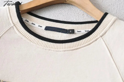 Women Crew Neck Raglan Sleeved Sweatshirt With Contrast Trimming In Beige Vintage Frint Front Sweatshirt