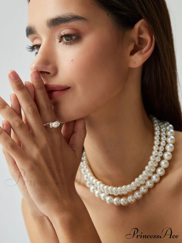 Elegant Layered Pearl Necklace