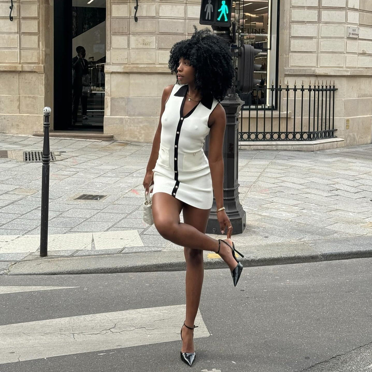 Sleeveless Contrast Collar Button Front Knit Patch Pocket Mini Dress